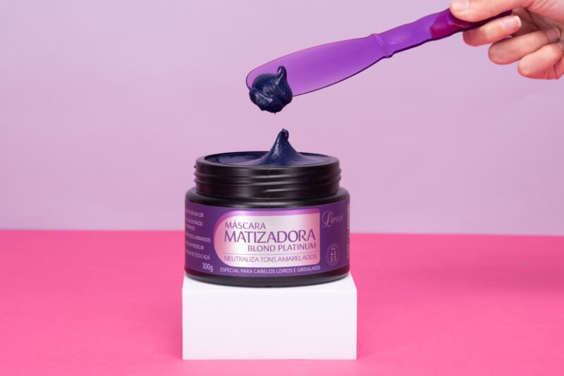 Máscara matizadora blond platinum - Imagem 4